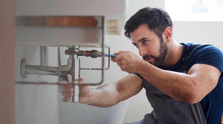 Expert burst pipe repair services in Shubuta, MS